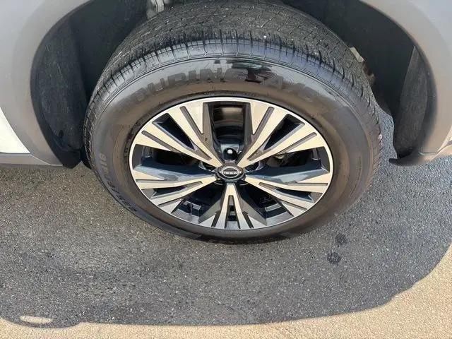 2023 Nissan Rogue SV FWD