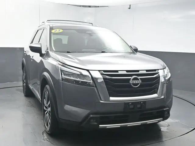 2023 Nissan Pathfinder Platinum 4WD