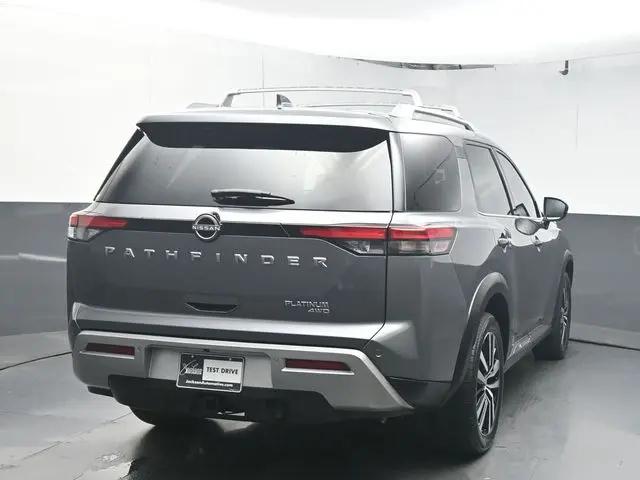 2023 Nissan Pathfinder Platinum 4WD