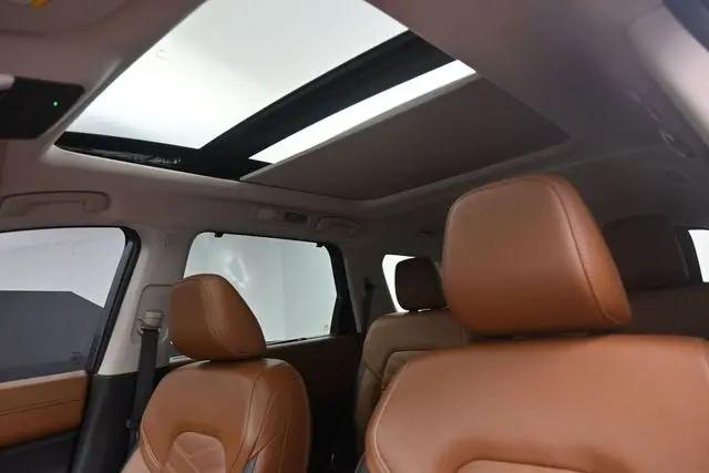 2023 Nissan Pathfinder Platinum 4WD