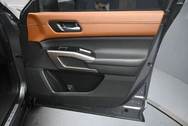 2023 Nissan Pathfinder Platinum 4WD