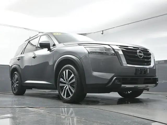 2023 Nissan Pathfinder Platinum 4WD