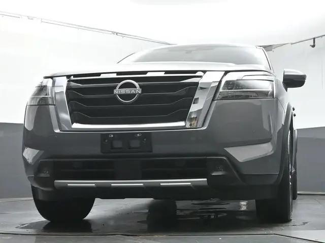 2023 Nissan Pathfinder Platinum 4WD