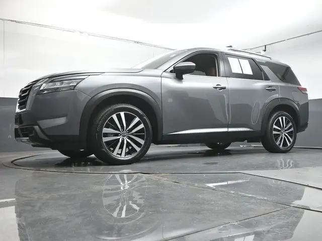 2023 Nissan Pathfinder Platinum 4WD