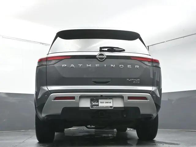 2023 Nissan Pathfinder Platinum 4WD