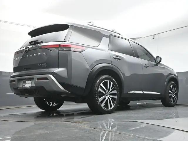 2023 Nissan Pathfinder Platinum 4WD