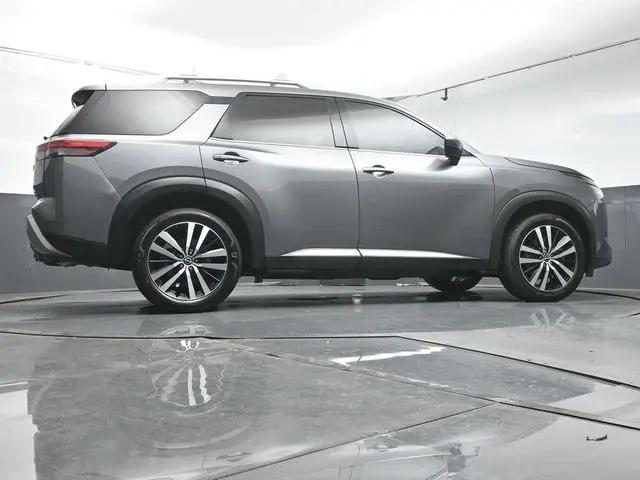 2023 Nissan Pathfinder Platinum 4WD