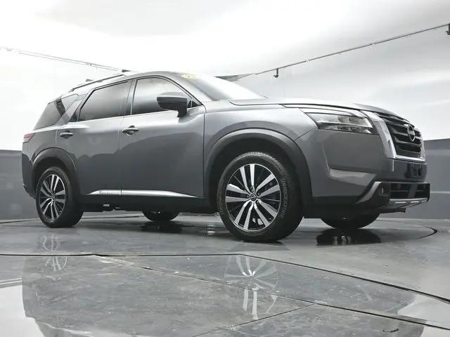 2023 Nissan Pathfinder Platinum 4WD
