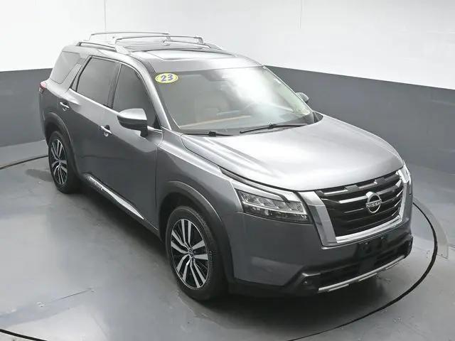2023 Nissan Pathfinder Platinum 4WD