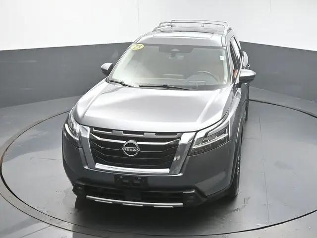 2023 Nissan Pathfinder Platinum 4WD