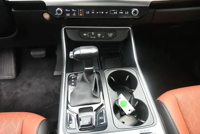 2026 Kia Carnival MPV SX