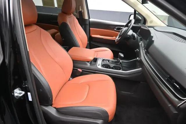 2026 Kia Carnival MPV SX