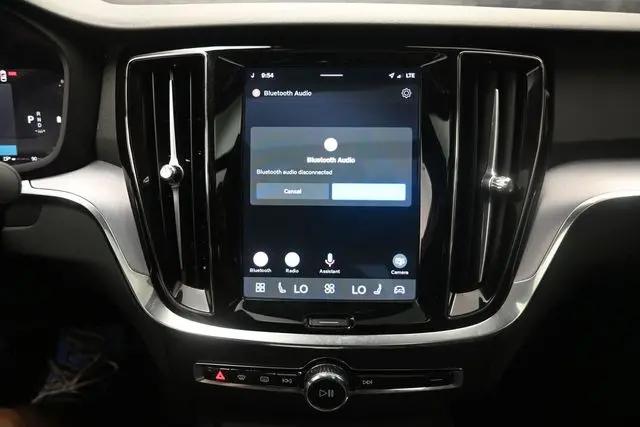 2024 Volvo S60 B5 Core Dark Theme