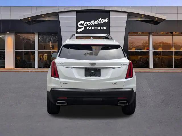 2022 Cadillac XT5 AWD Luxury