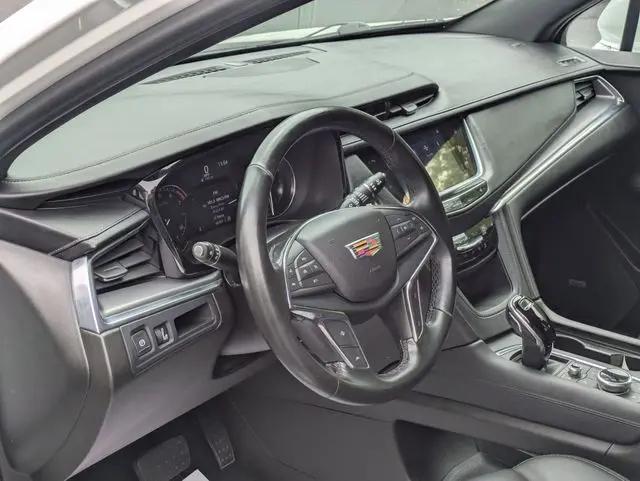 2022 Cadillac XT5 AWD Luxury