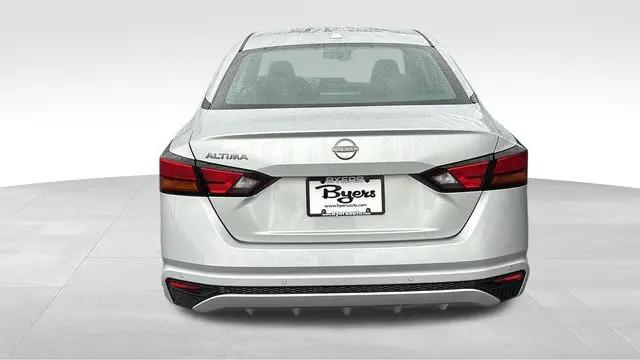 2025 Nissan Altima SV FWD