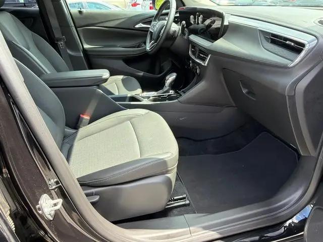 2025 Buick Encore GX Preferred FWD