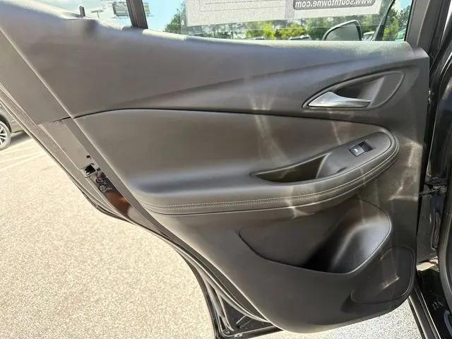 2025 Buick Encore GX Preferred FWD