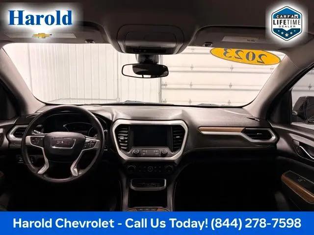 2023 GMC Acadia SLE