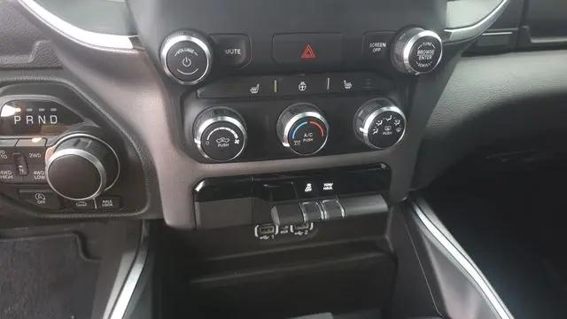 2024 Ram 1500 Big Horn Crew Cab 4x4 5'7" Box