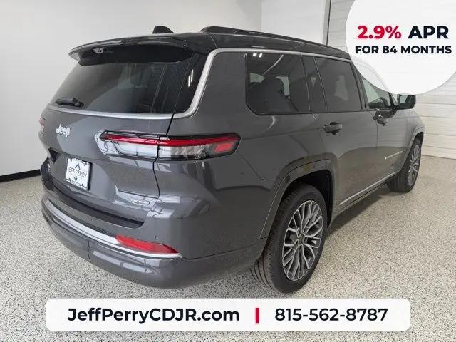 2026 Jeep Grand Cherokee L Summit 4x4