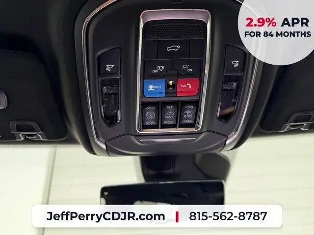 2026 Jeep Grand Cherokee L Summit 4x4