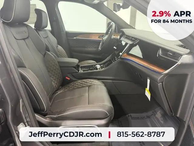 2026 Jeep Grand Cherokee L Summit 4x4