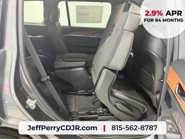 2026 Jeep Grand Cherokee L Summit 4x4