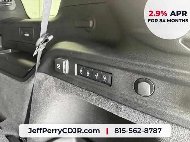 2026 Jeep Grand Cherokee L Summit 4x4