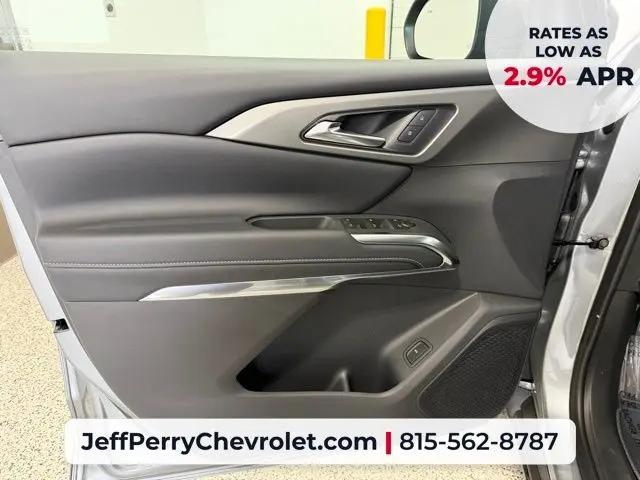 2026 Chevrolet Traverse AWD LT