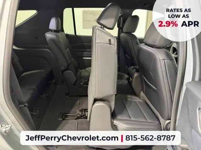 2026 Chevrolet Traverse AWD LT