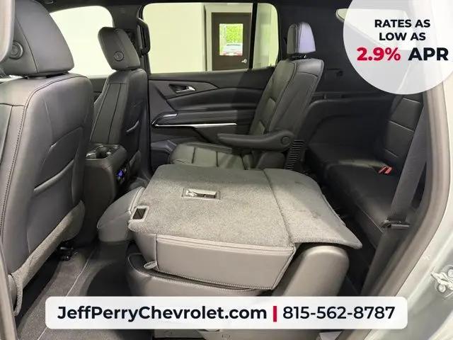 2026 Chevrolet Traverse AWD LT