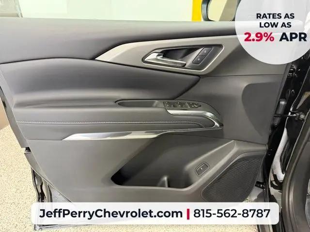 2026 Chevrolet Traverse AWD LT
