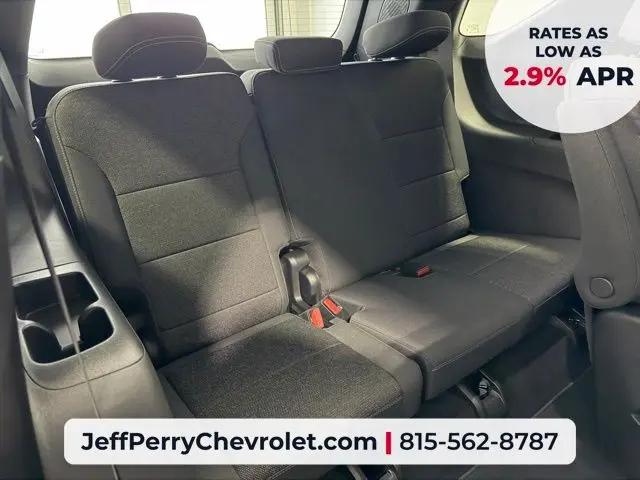2026 Chevrolet Traverse AWD LT