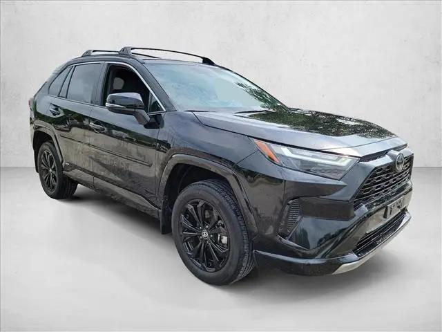 2025 Toyota RAV4 Hybrid SE