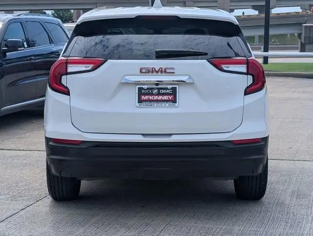 2024 GMC Terrain FWD SLE