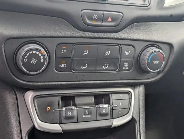 2024 GMC Terrain FWD SLE