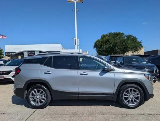 2024 GMC Terrain FWD SLT