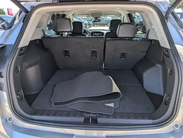 2024 GMC Terrain FWD SLT