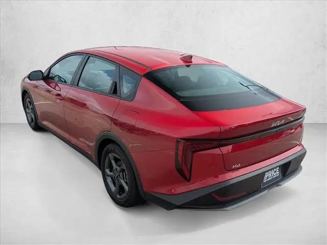 2025 Kia K4 LXS