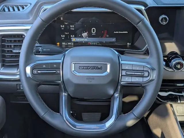 2026 GMC Canyon Denali, 4WD