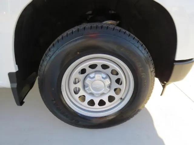 2026 Chevrolet Silverado 1500 4WD Crew Cab Short Bed WT