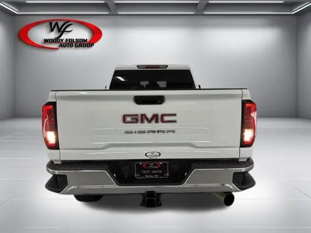2025 GMC Sierra 2500HD 4WD Crew Cab Standard Bed Pro