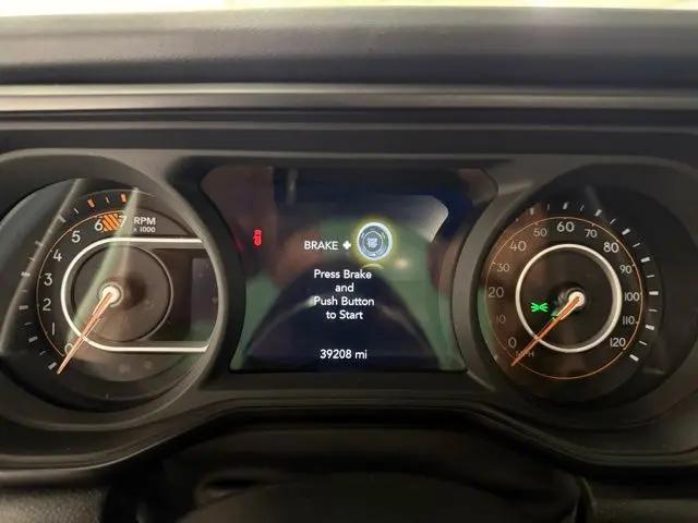 2024 Jeep Wrangler 4-Door Sahara 4x4