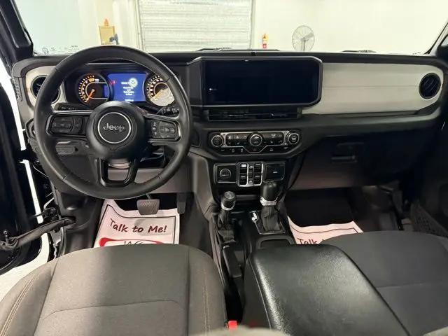 2024 Jeep Wrangler 4-Door Sport S 4x4