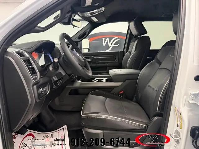 2026 Ram 3500 Tradesman/Big Horn