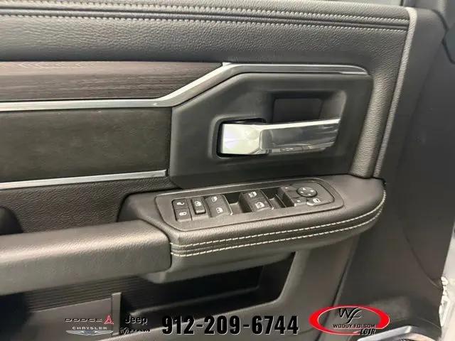 2026 Ram 3500 Tradesman/Big Horn