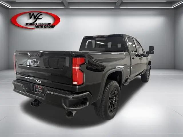 2024 Chevrolet Silverado 2500HD 4WD Crew Cab Standard Bed LT