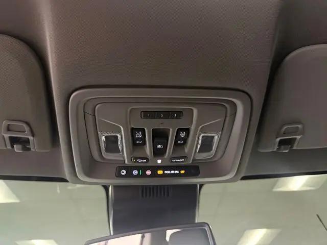 2024 Chevrolet Silverado 2500HD 4WD Crew Cab Standard Bed LT