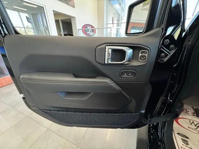 2025 Jeep Wrangler 4-Door Rubicon 392 Final Edition 4x4
